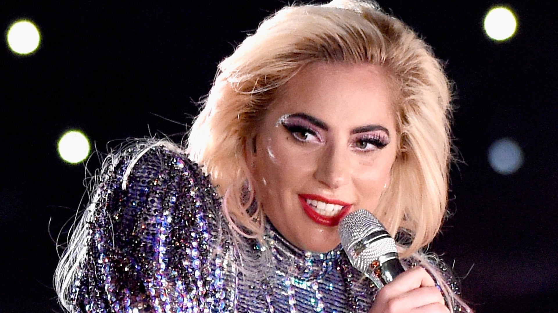 Лейди Гага ще пее на сватбата на британския магнат Алън Хауърд